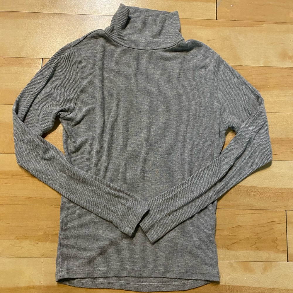 Brandy Melville Kendra Turtleneck Top